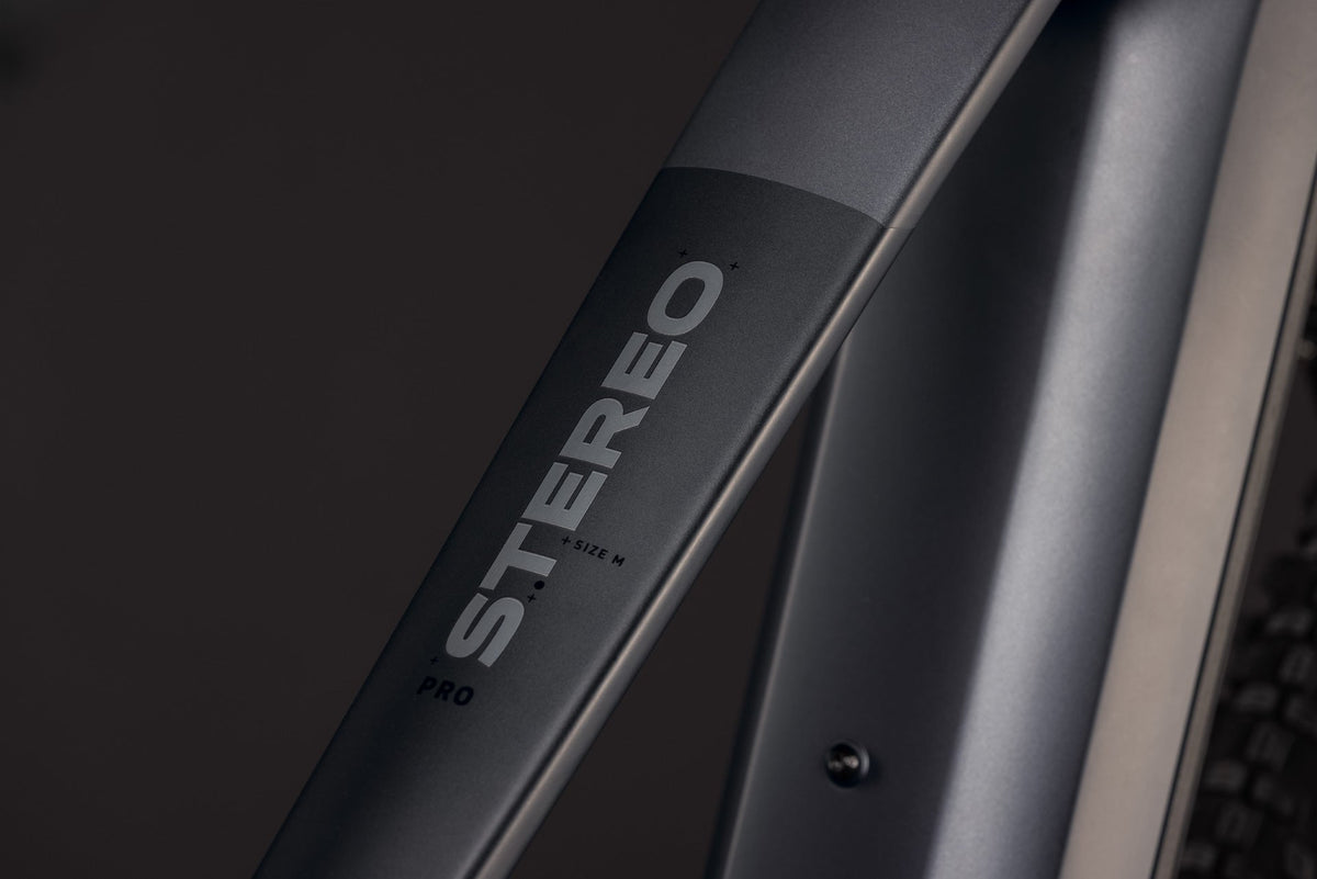Cube Stereo Hybrid ONE22 Pro 800  slabgrey´n´chrome (2027)