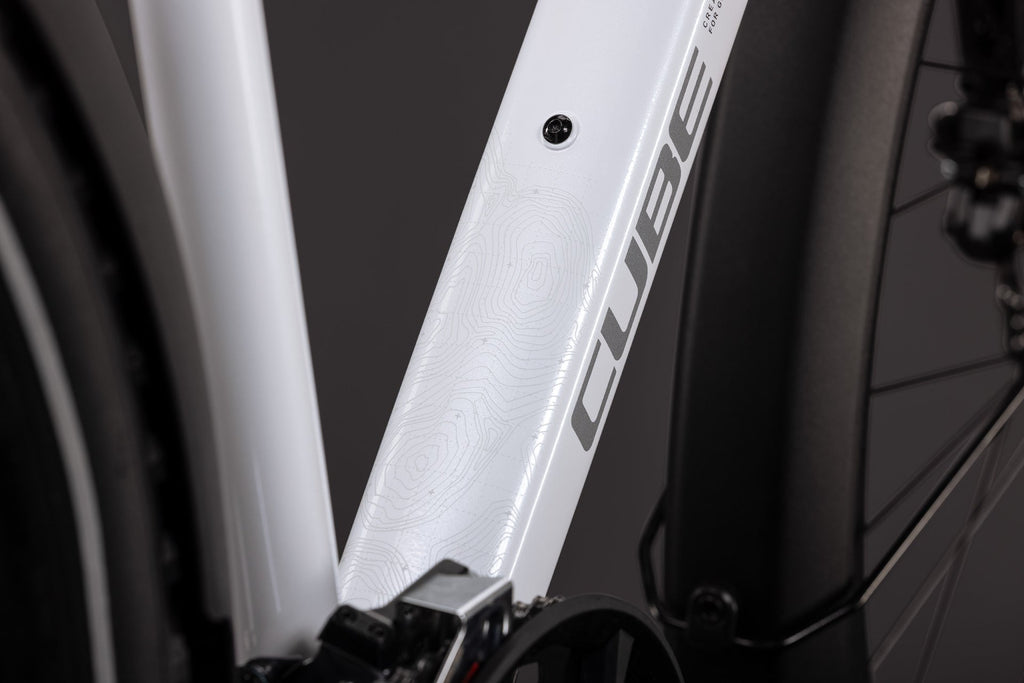 Cube Nature Pro FE Diamant metallicwhite´n´reflex (2027)