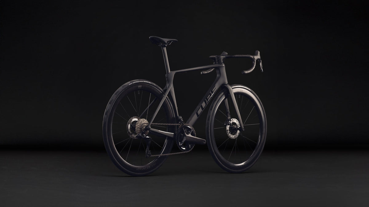 Cube Agree C:62 Pro  carbon´n´black (2027)