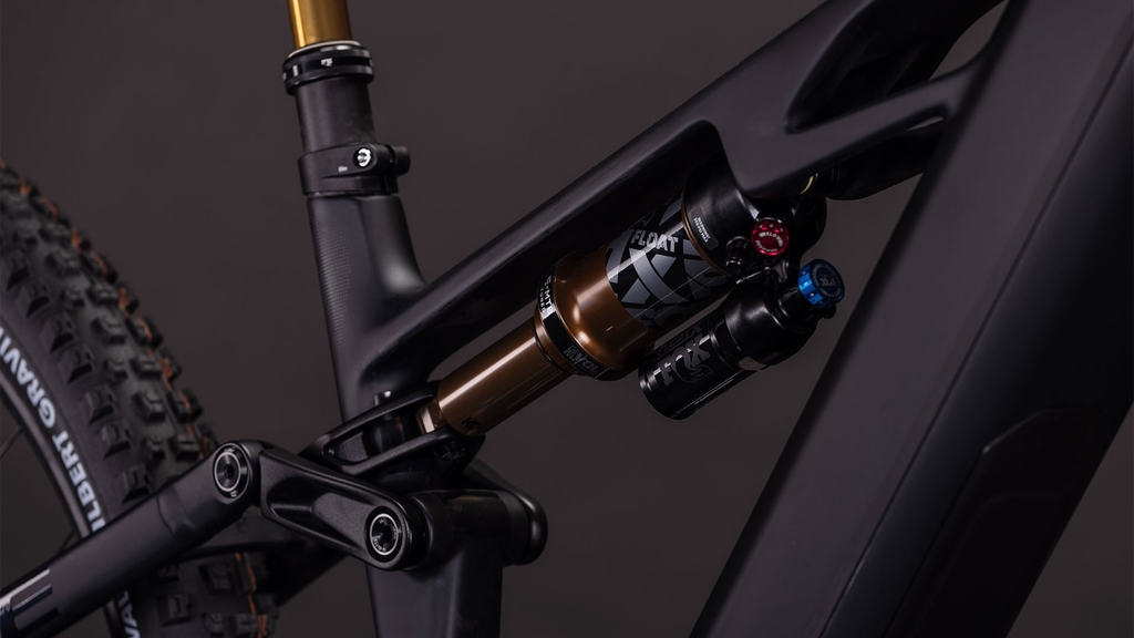 Cube Stereo Hybrid ONE44 HPC AT 800  carbon´n´gold (2026)
