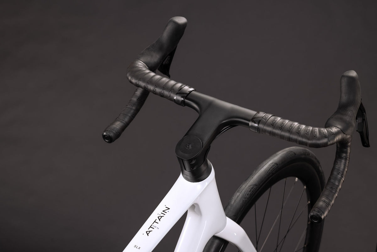 Cube Attain C:62 SLX metallicwhite´n´black (2027)