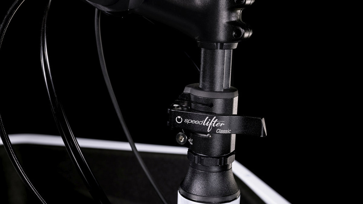 Cube Cargo Hybrid 500 flashwhite´n´black