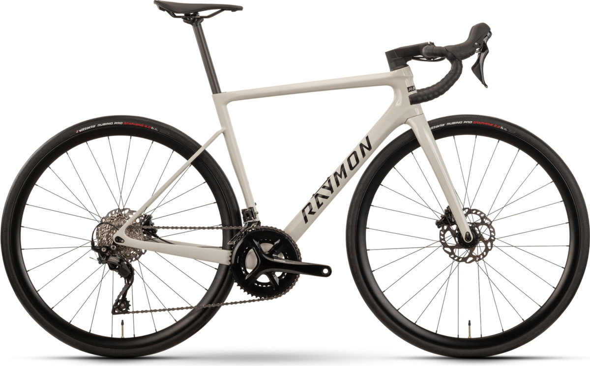 Raymon Kirana light grey stealth