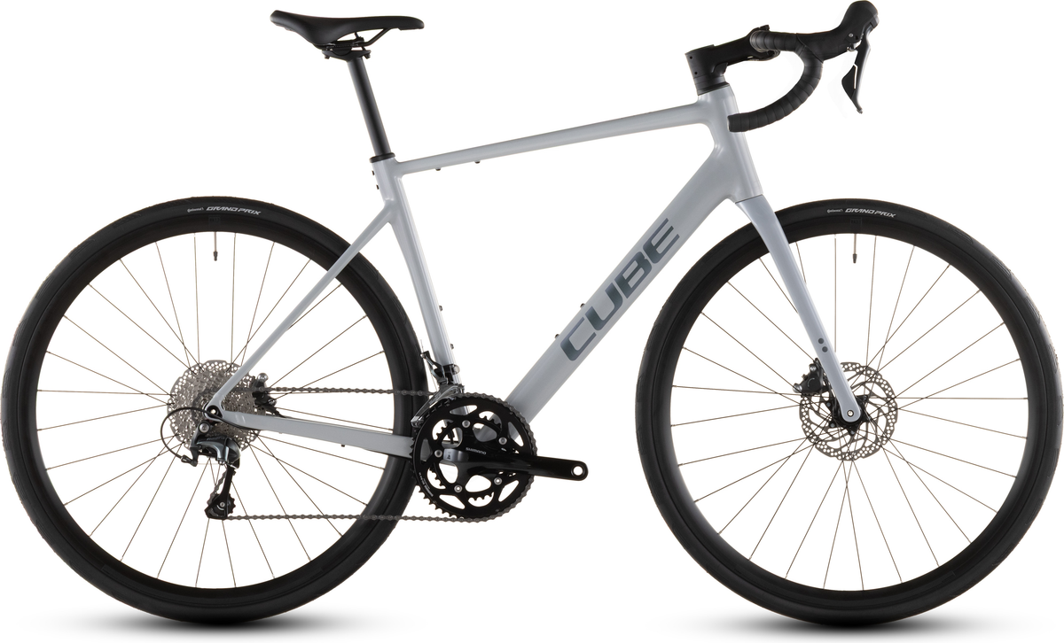 B-Ware: Cube Attain Race foggrey´n´shift (2026)