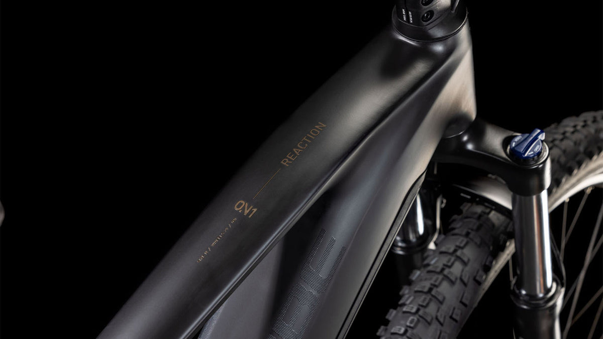 Cube Reaction Hybrid ONE 600 blackline