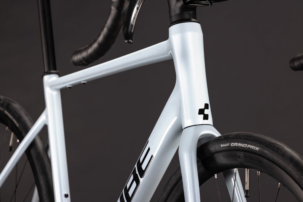 Cube Attain Race  glacier´n´black (2027)