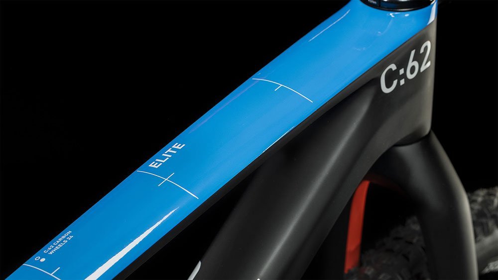 Cube Elite 240 C:62 Pro carbon´n´blue´n´red