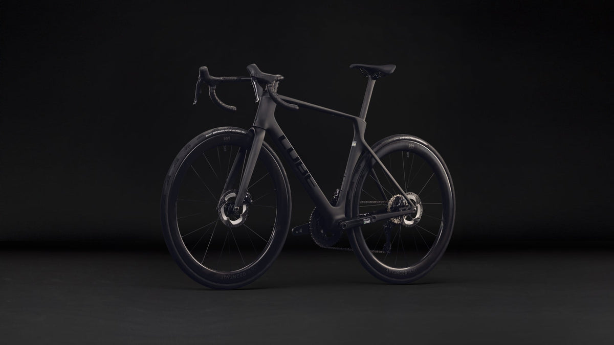 Cube Agree C:62 Pro  carbon´n´black (2027)